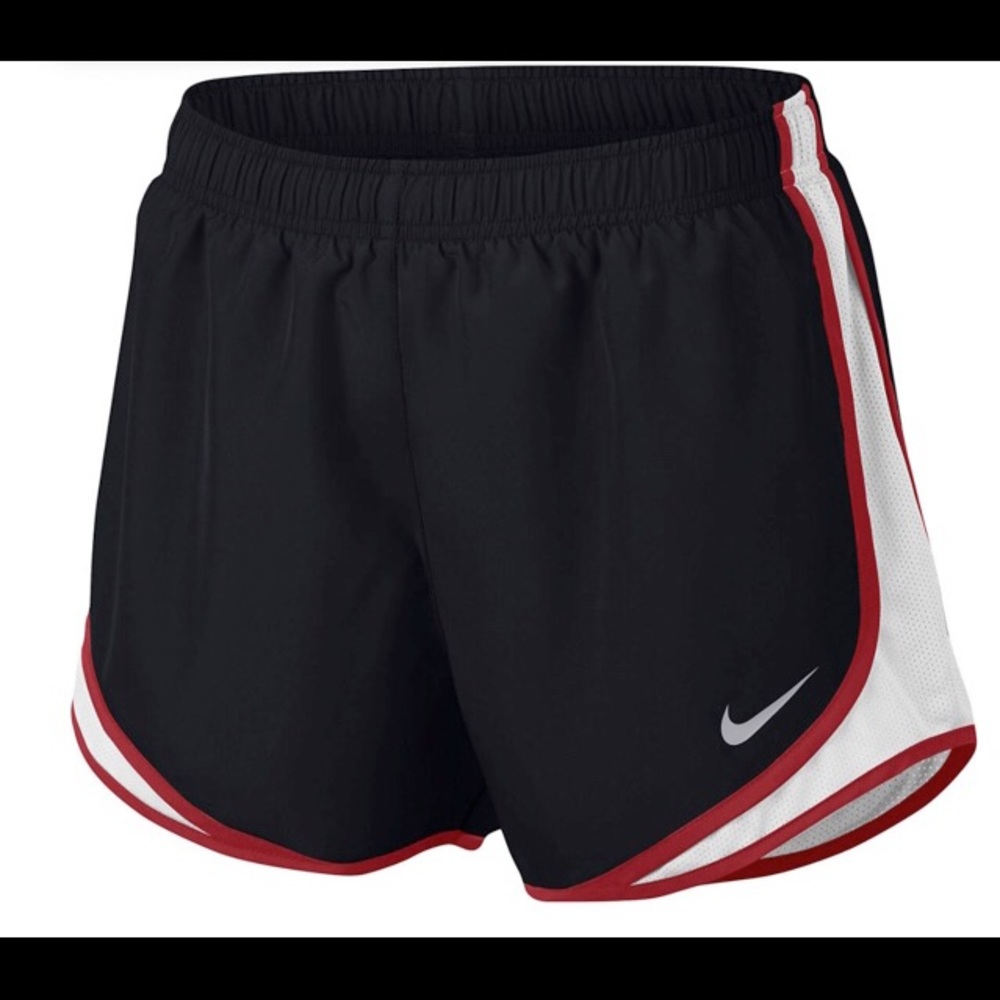 Nike Women's Dry Tempo Shorts